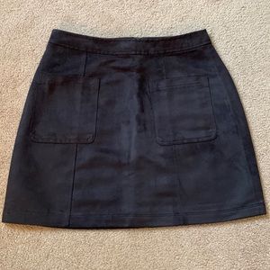 Size 4 Old Navy Black Skirt